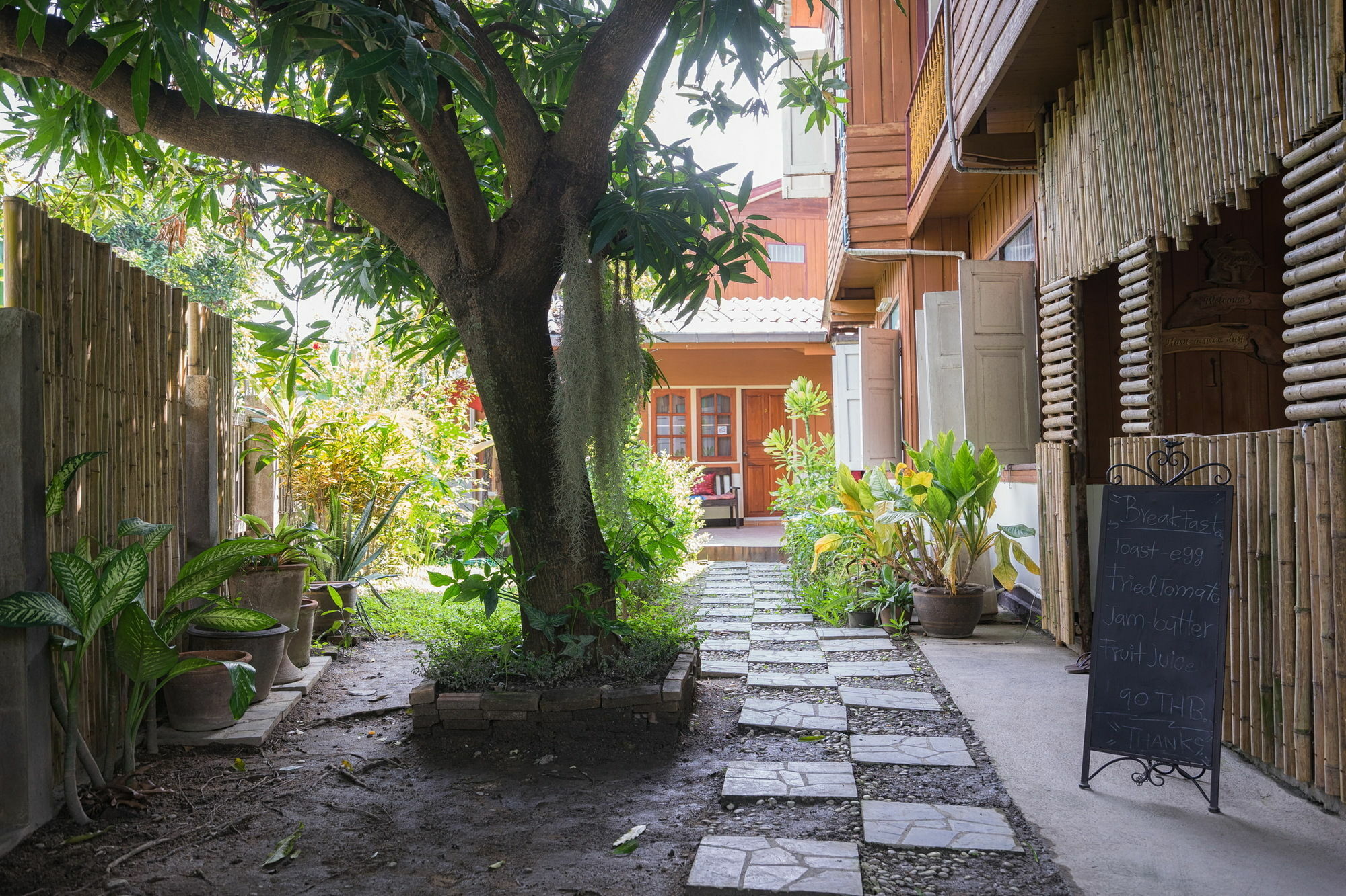 清邁 红月旅馆酒店 外观 照片
